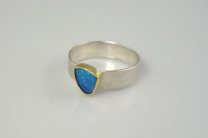 blue-opal-silver-ring