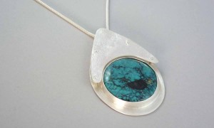 rivetted-turquoise-pendant