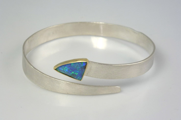 silver-opal-snake-bangle